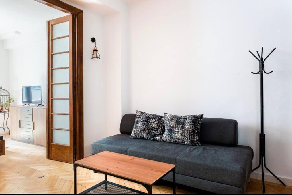 Classy Apartment Unirii Square Bucarest Exterior foto