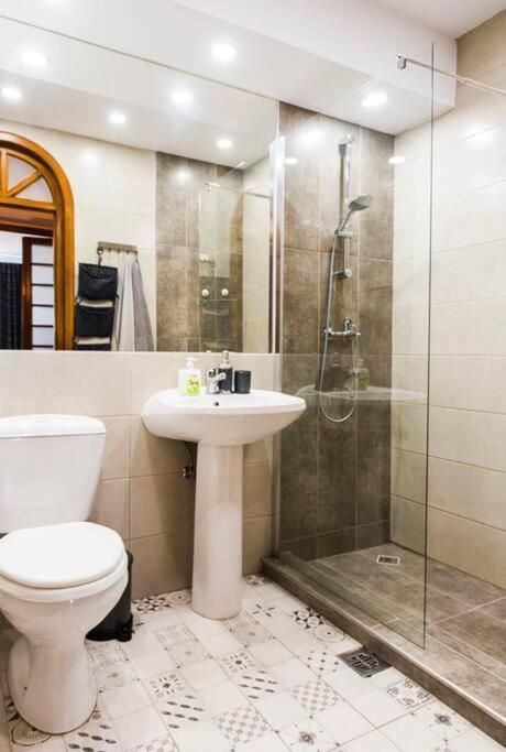 Classy Apartment Unirii Square Bucarest Exterior foto